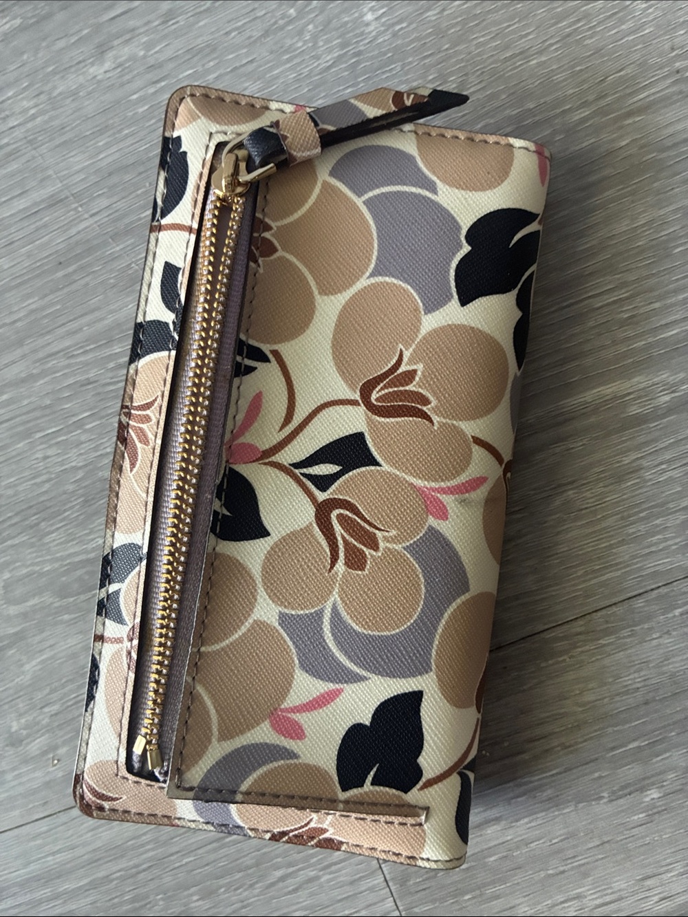 kate spade Floral Continental Wallet in Beige, Black & Pink Accents - Picture 3 of 4